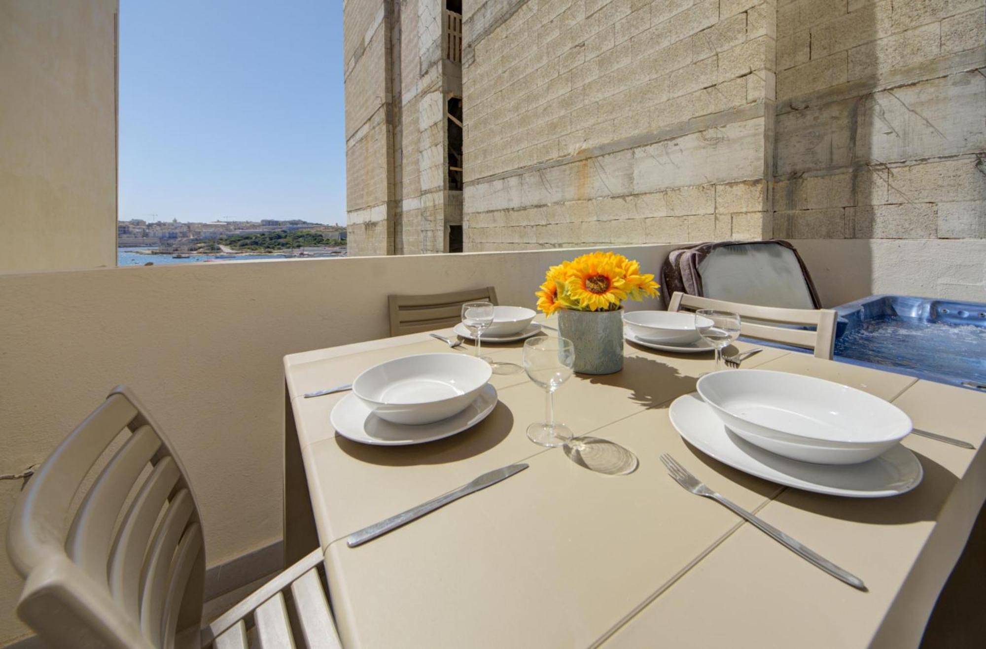 Sapphire Residences - Sliema 2 Bedroom Apartments With Views By Shortletsmalta 外观 照片